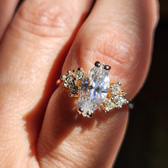 Estate Jewelry - VTG NIB 18K Marquise Cut CZ GF Ring size 7